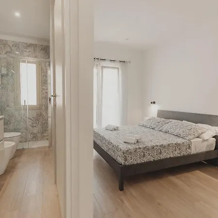 Bedda Apartment Cefalù Esterno foto